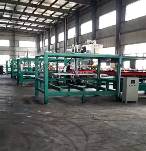 數控沖(chòng)床送料機用戶(hu)方給予配合