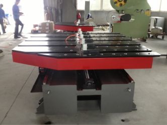 刹車片(piàn)沖壓送料(liào)機的性能(neng)簡介