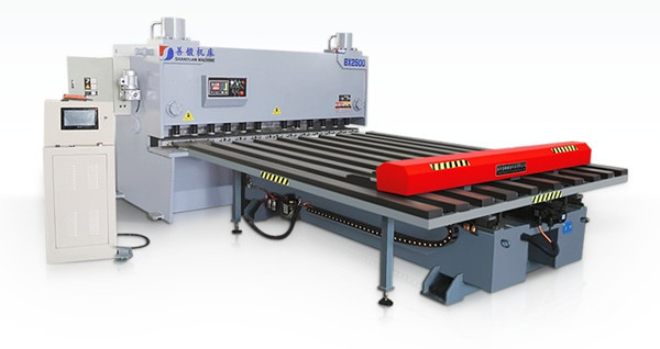 剪闆機送(song)料架